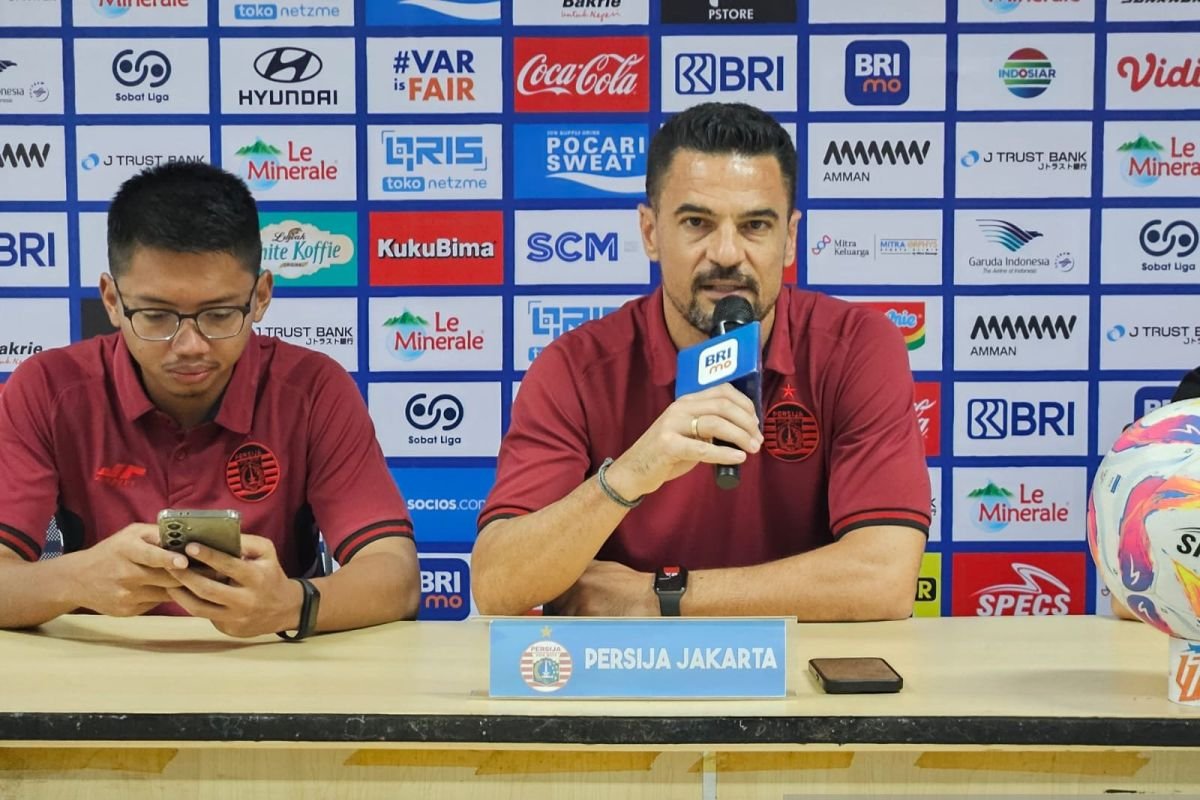 Carlos Pena Yakin Persaingan di Papan Atas Liga 1 Akan Semakin Ketat