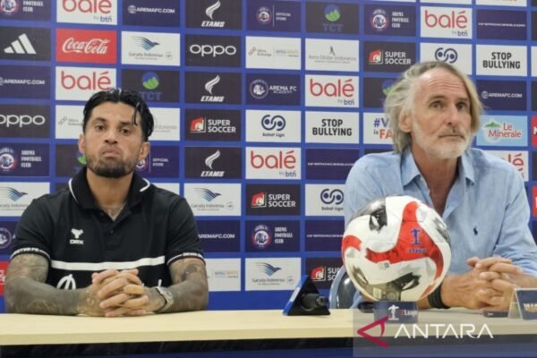 Tangkasnya Jan Olde Riekerink Memimpin Dewa United Raih Kemenangan Melawan Arema