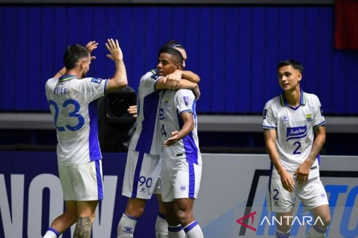 Persib Menang Perdana Setelah Kalahkan Bangkok United 2-0